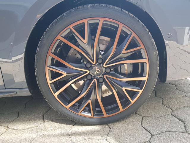 Cupra / Leon Sportstourer / / / / 