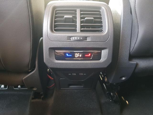 Volkswagen / Touran / / / / 