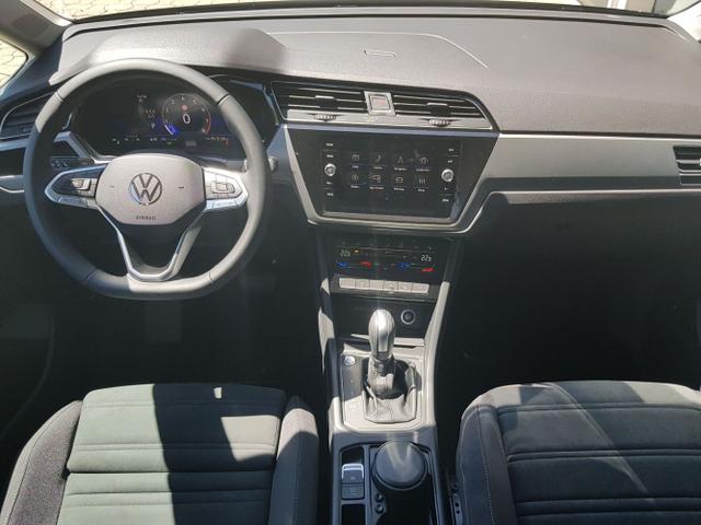 Volkswagen / Touran / / / / 