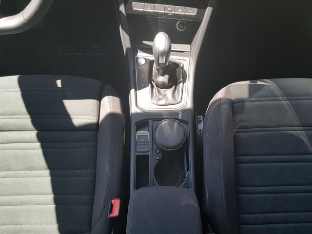 Volkswagen / Touran / / / / 