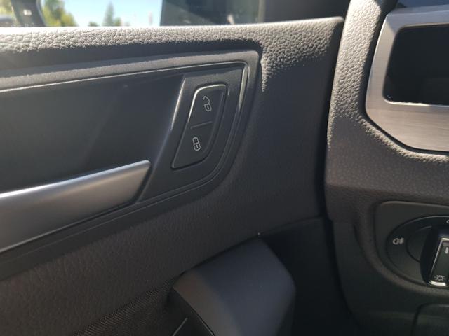 Volkswagen / Touran / / / / 