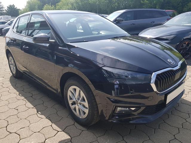 Skoda Fabia Selection 1,0 TSI DSG 85KW/116PS 5 Jahre Garantie, Sitzheizung, 15" Alufelgen 