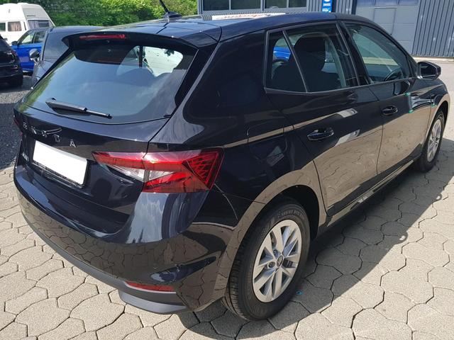 Skoda Fabia Selection 1,0 TSI DSG 85KW/116PS 5 Jahre Garantie, Sitzheizung, 15" Alufelgen 