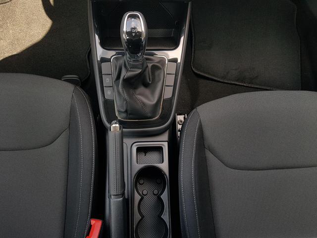 Skoda Fabia Selection 1,0 TSI DSG 85KW/116PS 5 Jahre Garantie, Sitzheizung, 15" Alufelgen 