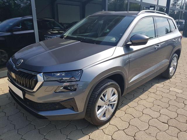 Skoda Karoq - Selection 1,5TSI DSG 110KW/150PS Navi Columbus, SHZ, ACC, Virtual Pedal, Matrix LED