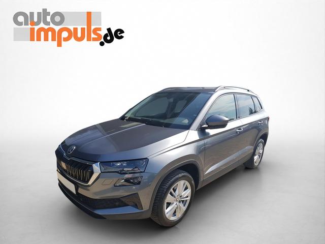 Skoda Karoq - Selection 1,5TSI DSG 110KW/150PS Navi Columbus, SHZ, ACC, Virtual Pedal, Matrix LED