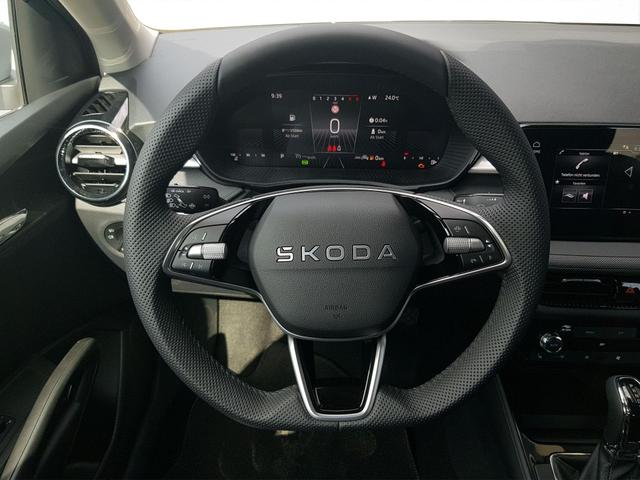 Skoda Fabia Selection 1,0 TSI DSG 85KW/116PS 5 Jahre Garantie, Sitzheizung, 15" Alufelgen 