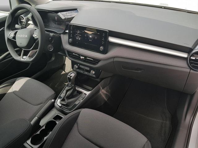 Skoda Fabia Selection 1,0 TSI DSG 85KW/116PS 5 Jahre Garantie, Sitzheizung, 15" Alufelgen 