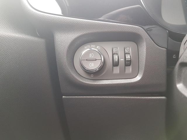 Opel Corsa GS 1,2 Automatik 96KW/130PS Navi, SHZ, Klimaautomatik 