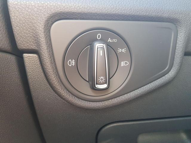 Volkswagen Touran Comfort Plus R-Line 1,5TSI DSG 110KW 7 Sitze, AHK, IQ-LED, Easy Open 