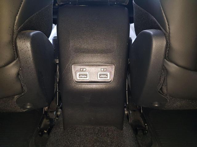 Peugeot 2008 GT 1,2 Automatik 96KW/130PS Navi, SHZ, Kamera, ACC 