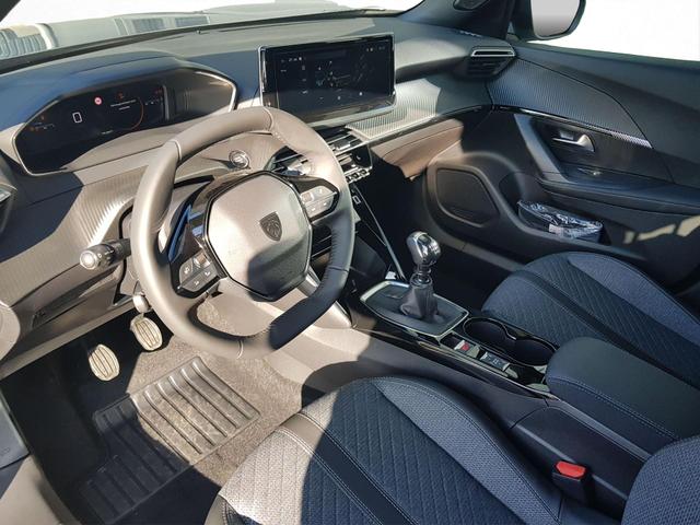 Peugeot 2008 Allure 1,2 PureTech 74KW/101PS Navi, SHZ, Kamera 