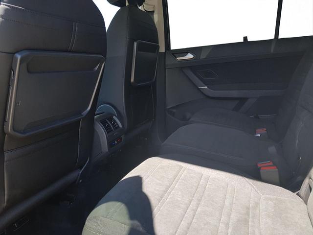 Volkswagen Touran Comfort Plus R-Line 1,5TSI DSG 110KW 7 Sitze, AHK, IQ-LED, Easy Open 