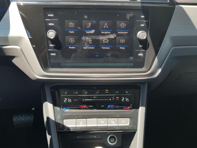 Volkswagen Touran Comfort Plus R-Line 1,5TSI DSG 110KW 7 Sitze, AHK, IQ-LED, Easy Open 