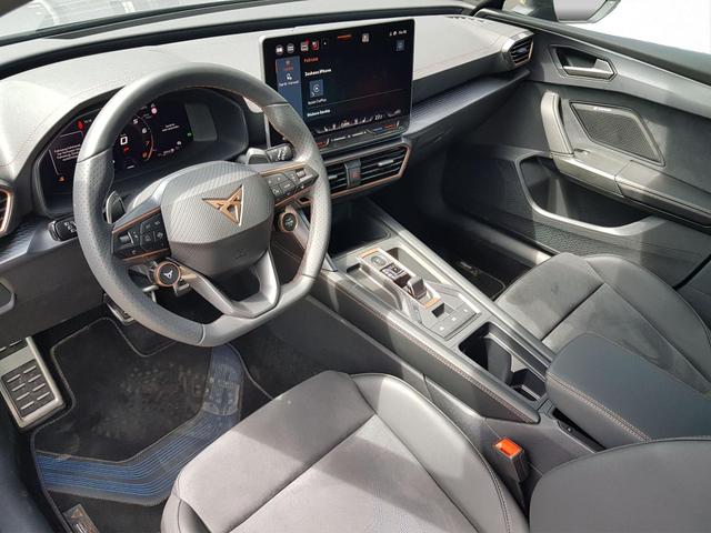 Cupra Leon Sportstourer ST VZ Facelift 2,0TSI 4Drive DSG 245KW/333PS AHK, Matrix, PanoDach, 5 Jahre Garantie 