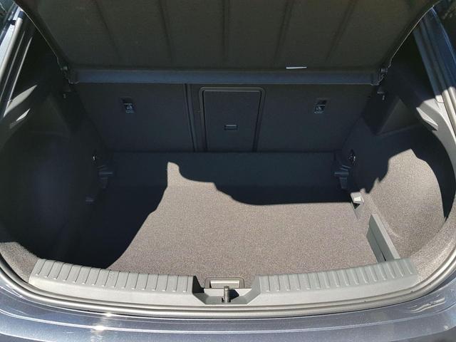 Cupra Leon 1,5eTSI DSG 110KW/150PS AHK, Assist XL , Matrix, Dinamica Sportsitze 