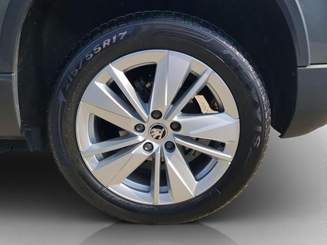 Skoda Karoq Selection 1,5TSI DSG 110KW/150PS Navi Columbus, SHZ, ACC, Virtual Pedal, Matrix LED 