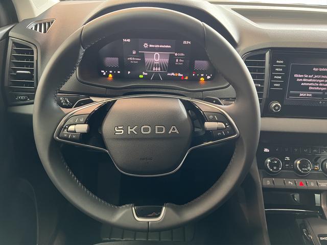 Skoda Karoq Selection 1,5TSI DSG 110KW/150PS ACC, Sitzheizung, 4 Jahre Garantie, PDC vorne und hinten 