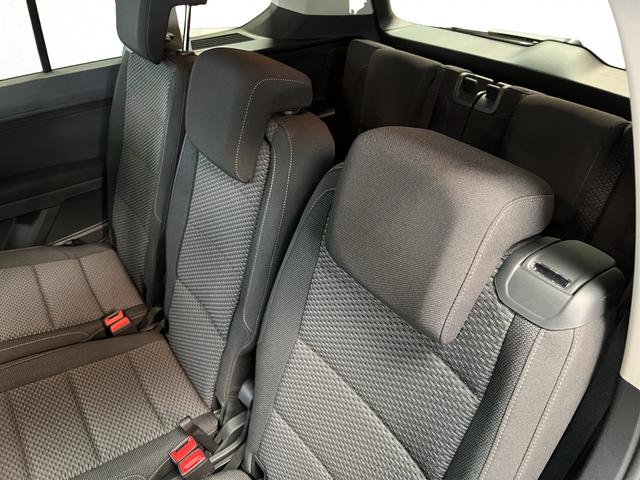 Volkswagen Touran Comfort Plus 1,5TSI DSG 110KW/150PS Navi, 7-Sitze, IQ-Light, Sitzheizung 