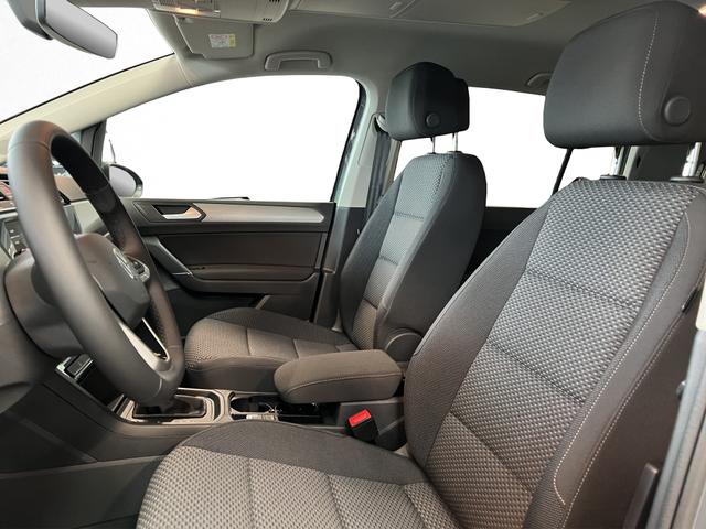 Volkswagen Touran Comfort Plus 1,5TSI DSG 110KW/150PS Navi, 7-Sitze, IQ-Light, Sitzheizung 