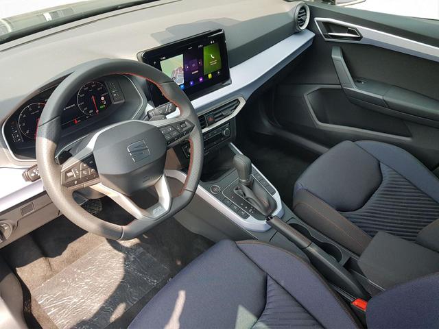 Seat Arona FR Edition 1,0TSI DSG 85KW/116PS AHK, Navi, Kamera, Totwinkel, ACC, Full LED 