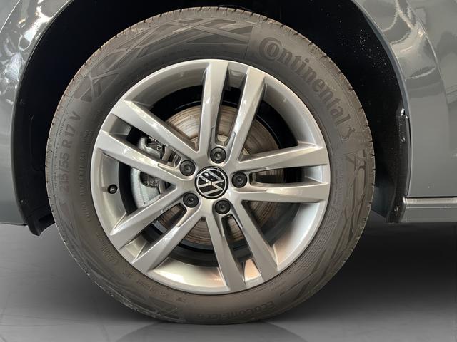 Volkswagen Touran Comfort Plus 1,5TSI DSG 110KW/150PS Navi, 7-Sitze, IQ-Light, Sitzheizung 