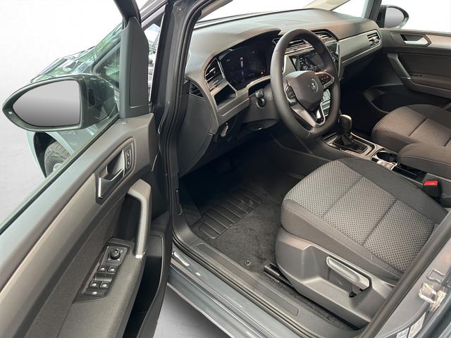 Volkswagen Touran Comfort Plus 1,5TSI DSG 110KW/150PS Navi, 7-Sitze, IQ-Light, Sitzheizung 
