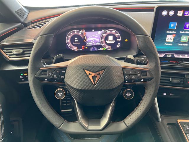 Cupra Formentor 2,0TSI DSG 4Drive 150KW/204PS AHK, Intelligent Drive, Pano, Sennheiser 