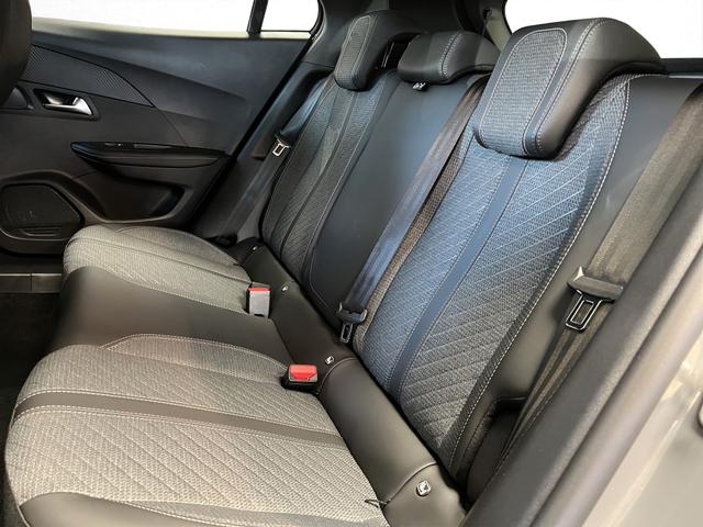 Peugeot 2008 Facelift Allure Automatik 96KW/130PS PDC, Totwinkel, Sitzheizung 