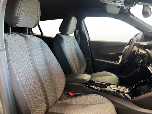 Peugeot 2008 Facelift Allure Automatik 96KW/130PS PDC, Totwinkel, Sitzheizung 