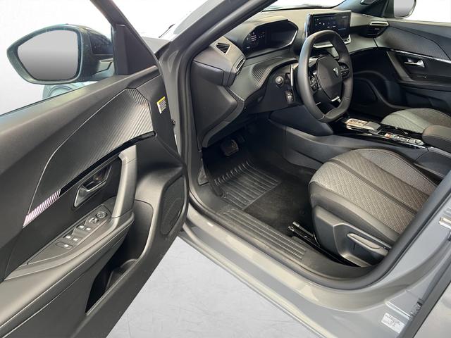 Peugeot 2008 Facelift Allure Automatik 96KW/130PS PDC, Totwinkel, Sitzheizung 