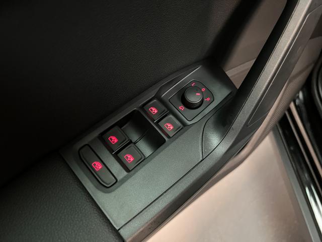 Seat Arona Style Edition 1,0TSI DSG 85KW/116PS Full LED, Totwinkel, ACC, Fernlicht, Dinamica, Sitzheizung 