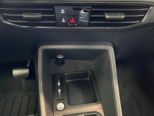 Volkswagen Caddy Maxi Origin 2,0TDI DSG 90KW/122PS Sitzheizung, 7-Sitze, Kamera, PDC, Garantie 