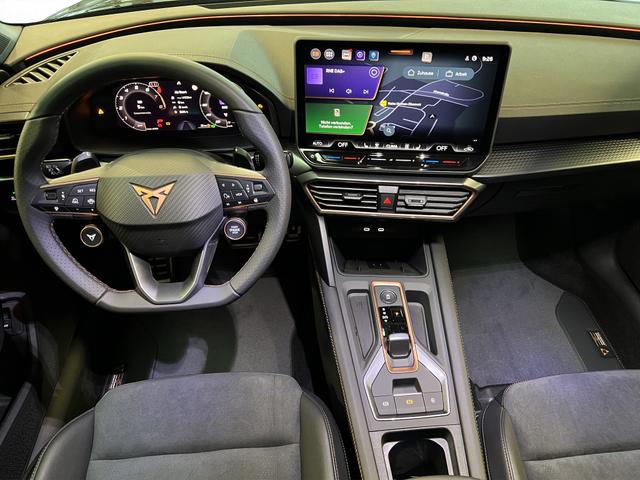 Cupra Leon Sportstourer ST 1,5eTSI DSG 110KW/ 150PS AHK, Matrix, Sennheiser, Assist XL, Navi, Dinamic Sitze 