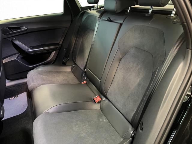 Cupra Leon Sportstourer ST 1,5eTSI DSG 110KW/ 150PS AHK, Matrix, Sennheiser, Assist XL, Navi, Dinamic Sitze 