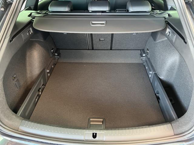 Cupra Leon Sportstourer ST 1,5eTSI DSG 110KW/ 150PS AHK, Matrix, Sennheiser, Assist XL, Navi, Dinamic Sitze 