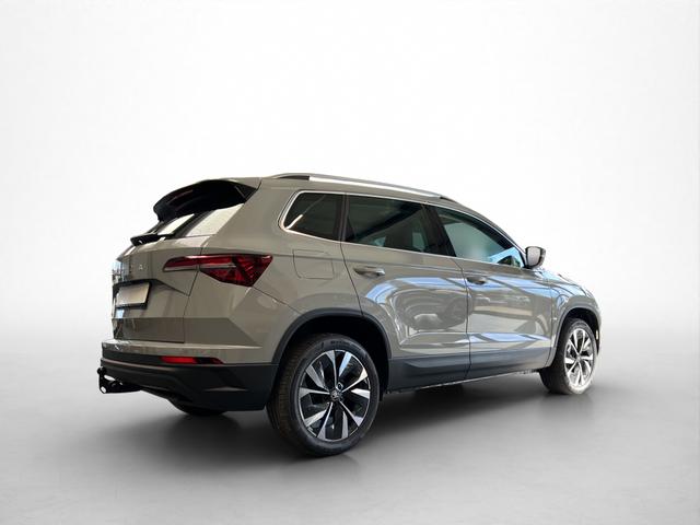 Skoda Karoq Selection Plus 1,5TSI DSG 110KW/150PS Panormadach, Lounge Sitze, AHK, Navi 
