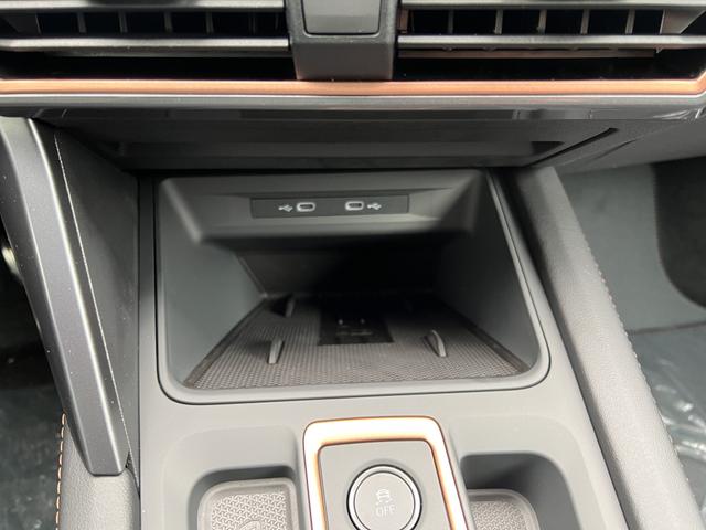 Cupra Leon Sportstourer ST 1,5eTSI DSG 110KW/ 150PS AHK, Matrix, Sennheiser, Assist XL, Navi, Dinamic Sitze 