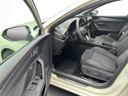 Cupra Leon Sportstourer ST 1,5eTSI DSG 110KW/ 150PS AHK, Matrix, Sennheiser, Assist XL, Navi, Dinamic Sitze 