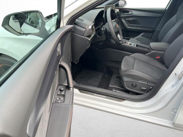 Cupra Leon 1,5eTSI DSG 110KW/ 150PS Matrix, Sennheiser, Assist XL, Navi, Dinamic Sitze 