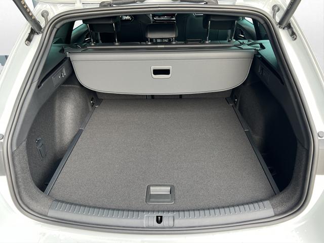 Cupra Leon Sportstourer ST 1,5eTSI DSG 110KW/ 150PS AHK, Matrix, Sennheiser, Assist XL, Navi, Dinamic Sitze 