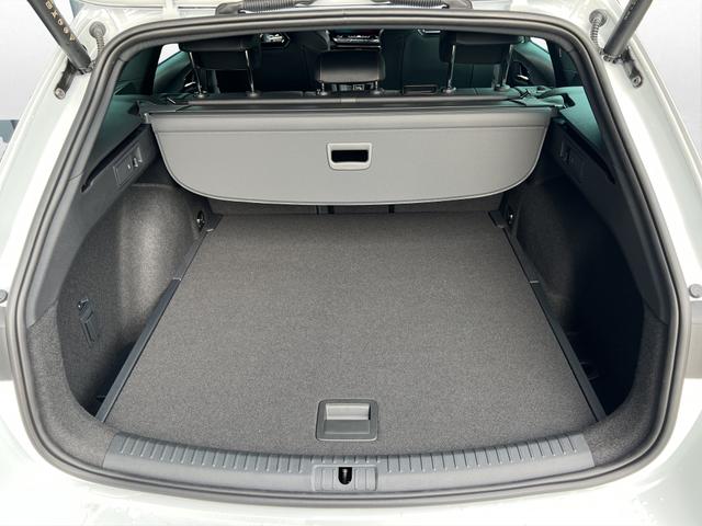 Cupra Leon Sportstourer ST 2,0TSI DSG 4Drive 150KW/ 204PS Matrix, Sennheiser, Assist XL, Navi, Dinamic Sitze, AHK 