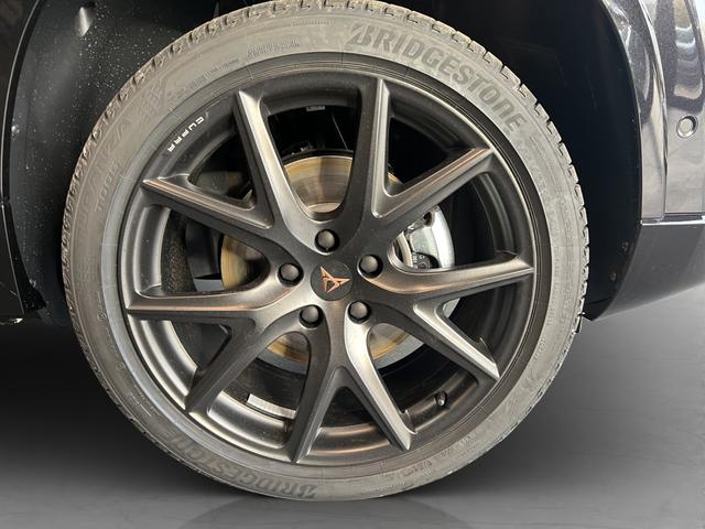 Cupra Ateca 2,0TSI DSG 4Drive 140KW/190PS AHK, 19 Black matt, Soundsystem, 360°, VirtualPedal, 5 Jahre Garantie 