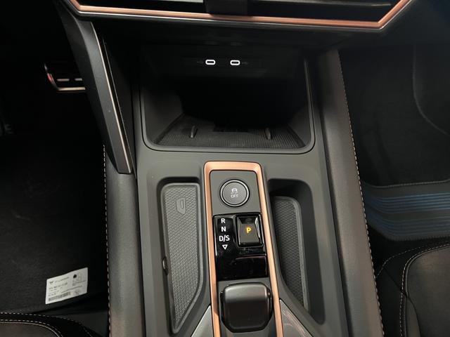 Cupra Leon Sportstourer ST 1,5eTSI DSG 110KW/ 150PS AHK, Matrix, Sennheiser, Assist XL, Navi, Dinamic Sitze 