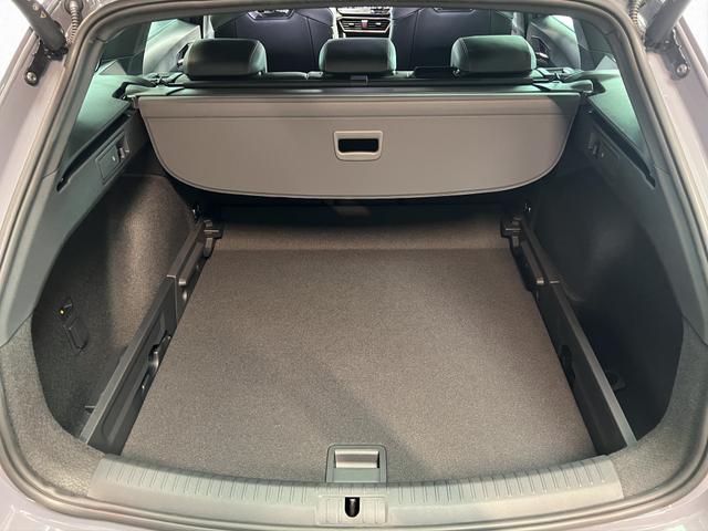 Cupra Leon Sportstourer ST 1,5eTSI DSG 110KW/ 150PS AHK, Matrix, Sennheiser, Assist XL, Navi, Dinamic Sitze 