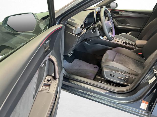 Cupra Leon Sportstourer ST 2,0TSI DSG 4Drive 150KW/ 204PS Matrix, Sennheiser, Assist XL, Navi, Dinamic Sitze, AHK 