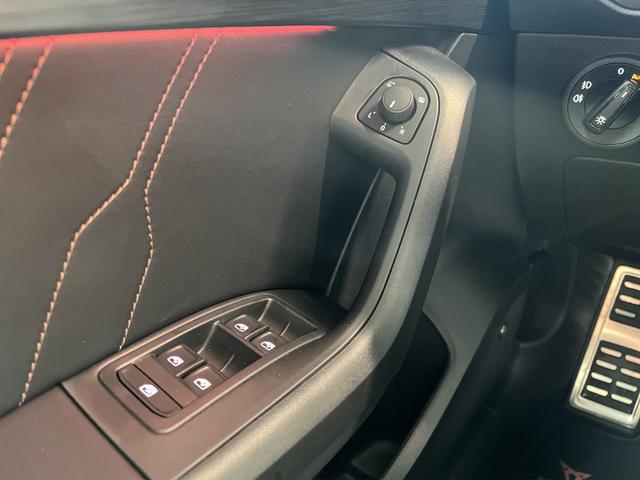 Cupra Ateca 2,0TSI DSG 4Drive 220KW/300PS AHK, Panoramadach, Soundsystem, Virtual Pedal, Trailer Assist, 5 Jahre Garantie 