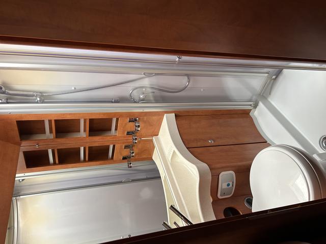 Carthago c-compactline I 143 LE Einzelbetten, Hubbett, Heckgarage 3.5 to 