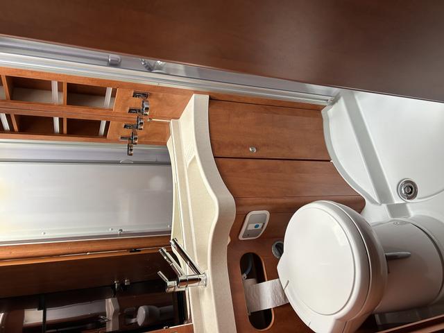 Carthago c-compactline I 143 LE Einzelbetten, Hubbett, Heckgarage 3.5 to 