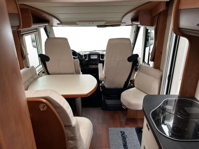 Carthago c-compactline I 143 LE Einzelbetten, Hubbett, Heckgarage 3.5 to 